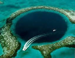 Scientists Discover World\'s Deepest Blue Hole